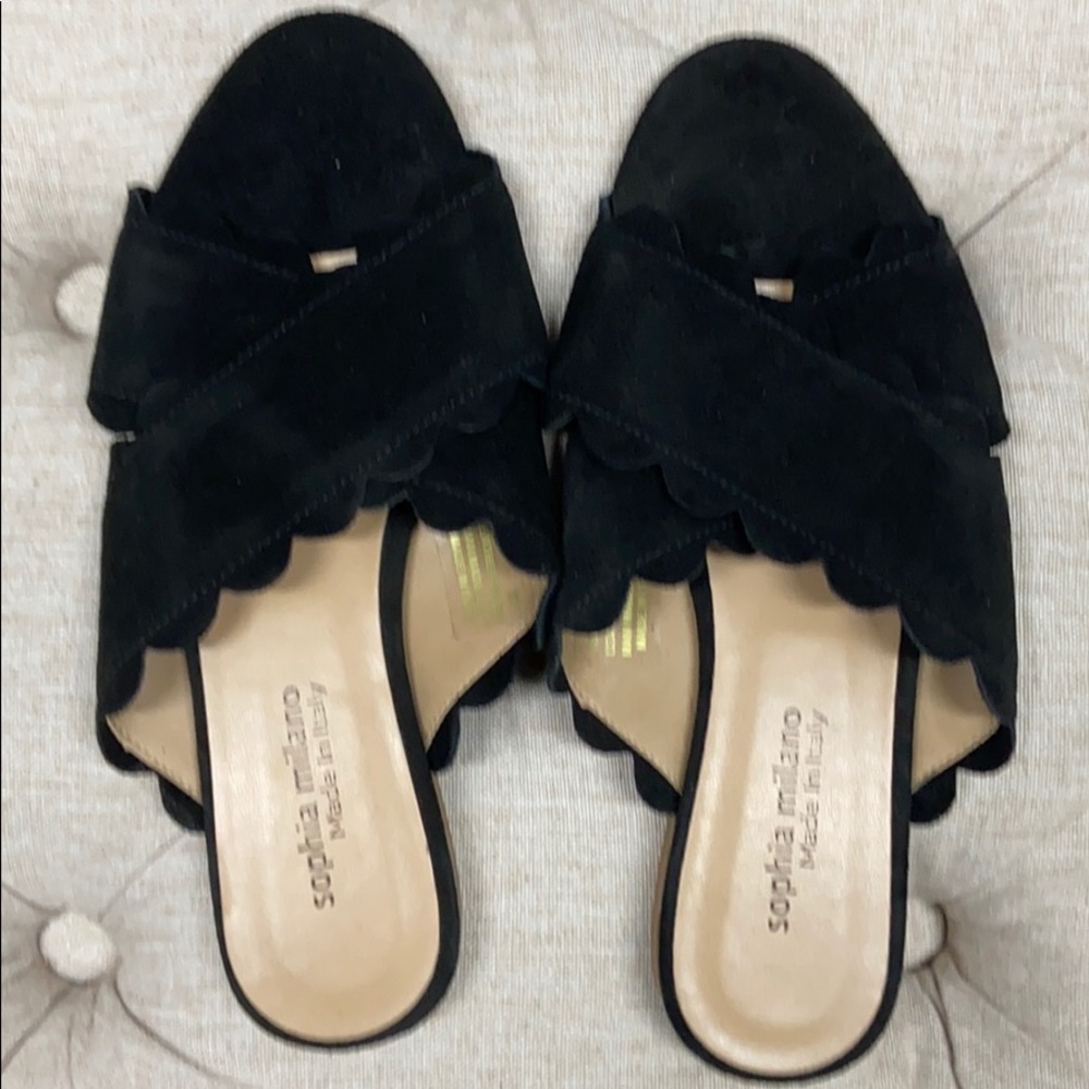 Black sandals